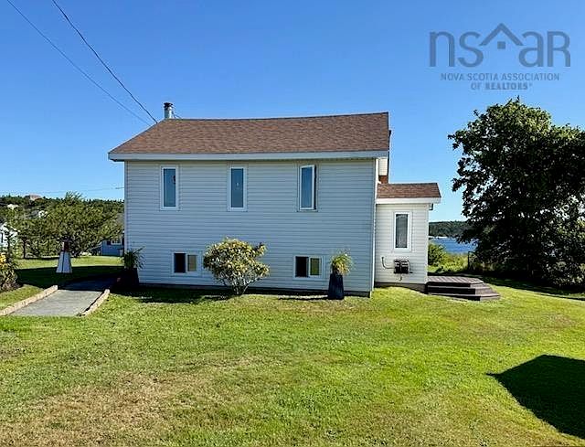 1st image of 17 Demers Rd