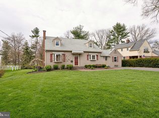6 Chestnut Dr, Woodstown, NJ 08098