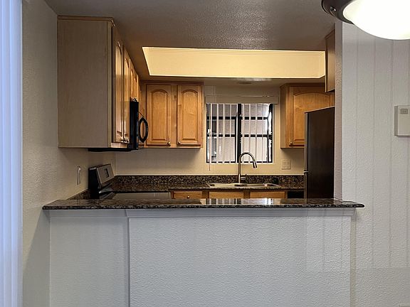 4th image of 17211 N 35th Ave #B104