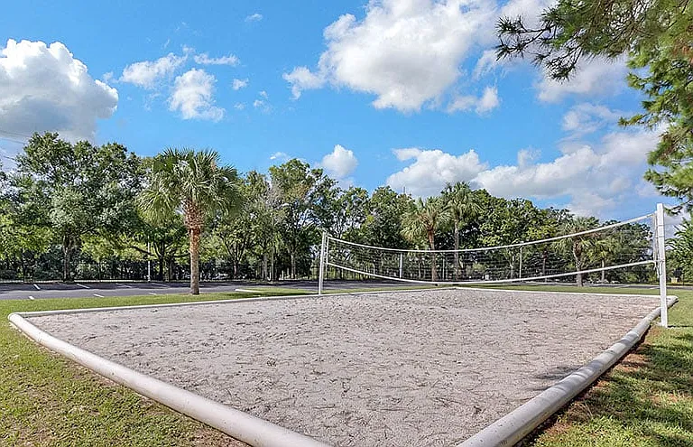 The Summit at Sabal Park Apartments — Photo 27