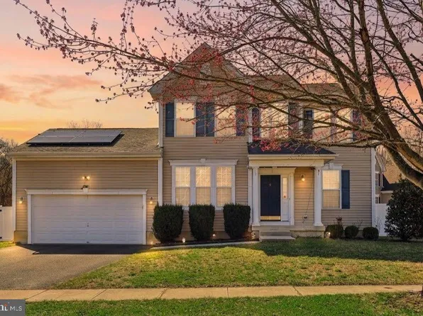 9 Governor Fort Blvd, Pemberton, NJ 08068