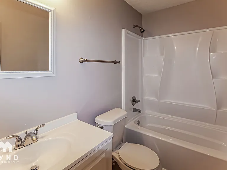 4631 Lasalle Pl — Photo 14
