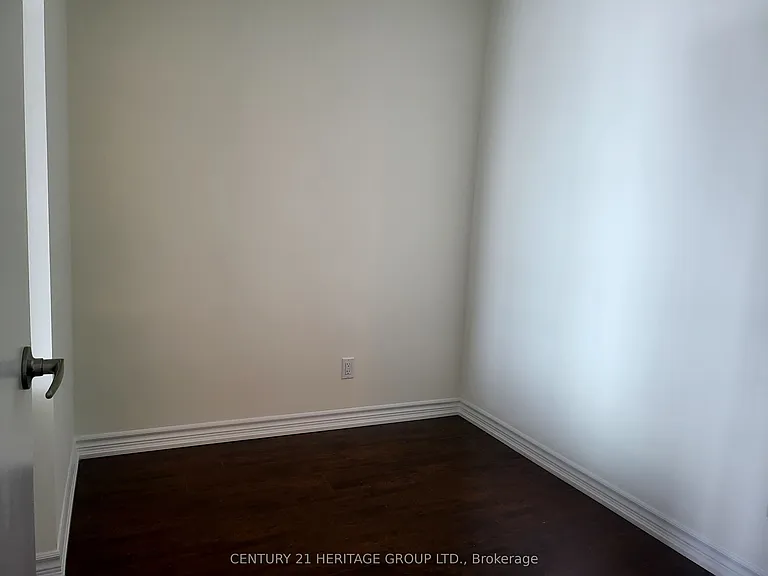 1328 Birchmount Rd #508 — Photo 17