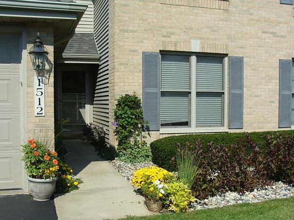 2nd image of 1512 Lakewood Ln