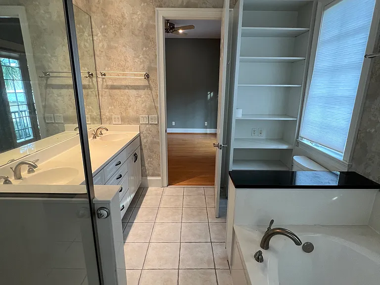 100 Factory Creek Ct — Photo 49