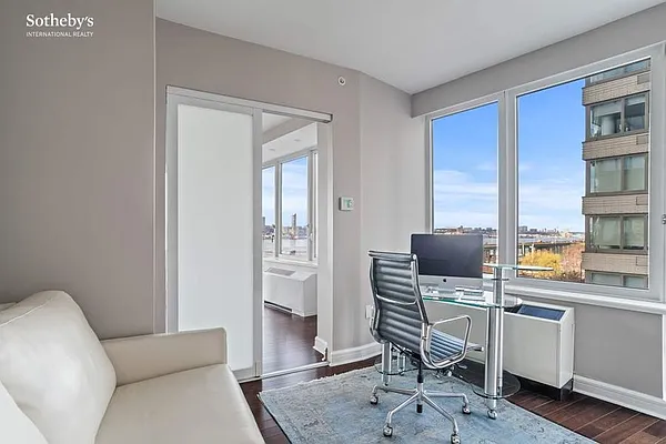 Sold by Sotheby's International Realty | media 11