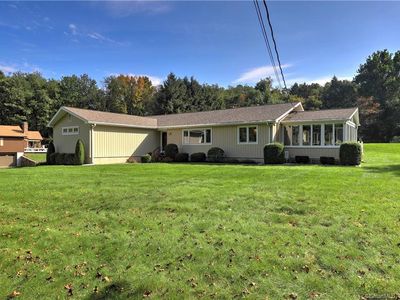 607 East Slope Drive, Orange, CT, 06477