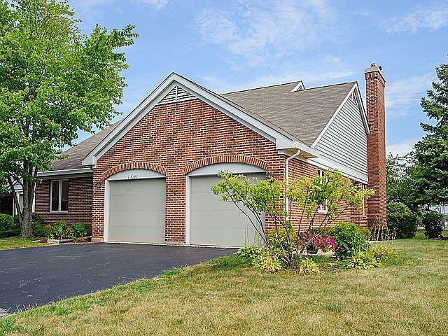 1st image of 1631 N Courtland Dr