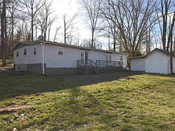 3rd image of 126 Riverview Trl