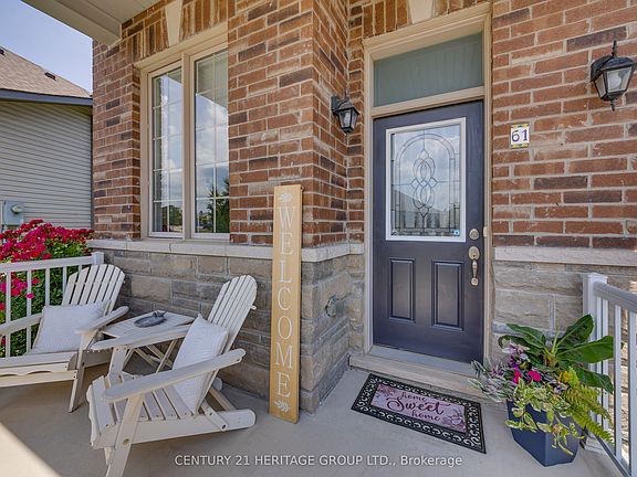 3rd image of 61 Kingsmere Cres
