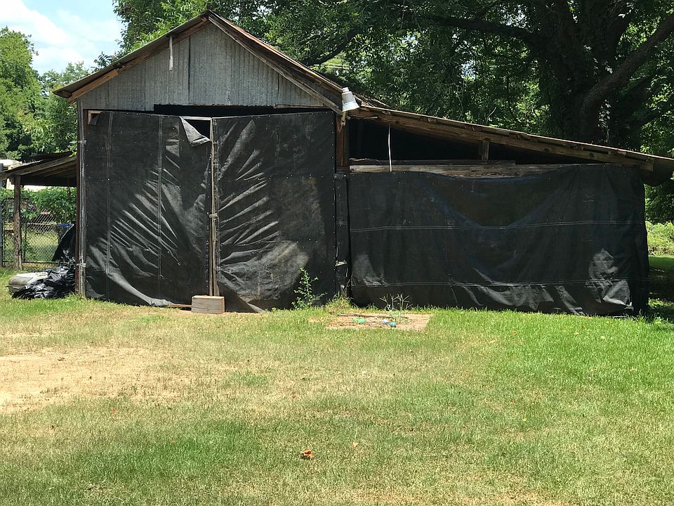 2nd image of 4409 3rd St