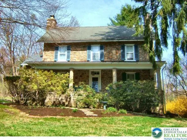 5913 Blue Church Rd, Coopersburg, PA 18036