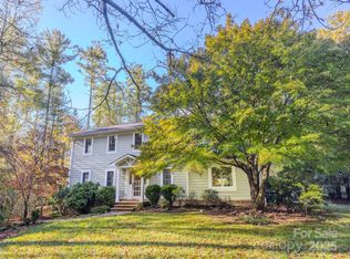 120 Finley St, Hendersonville, NC 28739