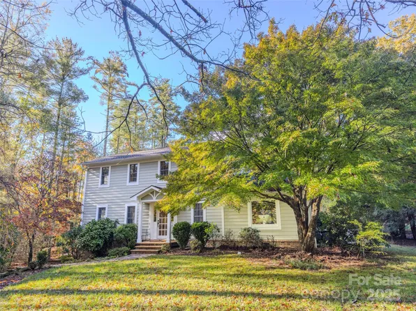 120 Finley St, Hendersonville, NC 28739