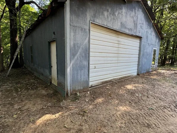 313 Fletcher Rd, Burlison, TN 38015