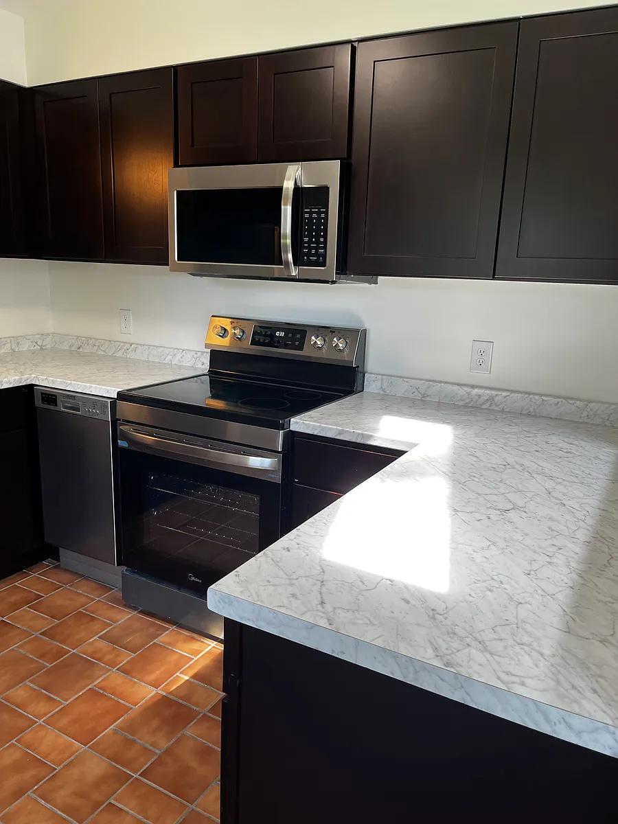 Building Photo - 1831 Eden Ln #1
