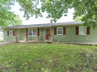 902 N Ault St, Moberly, MO 65270