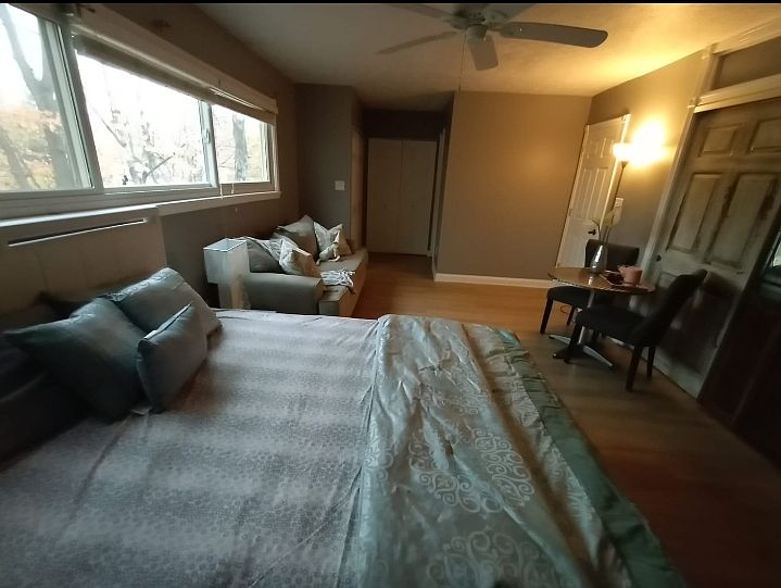 1st image of 5637 Twin Lakes Ct