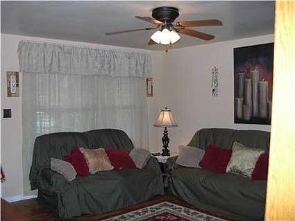 2nd image of 4211 Theater Dr