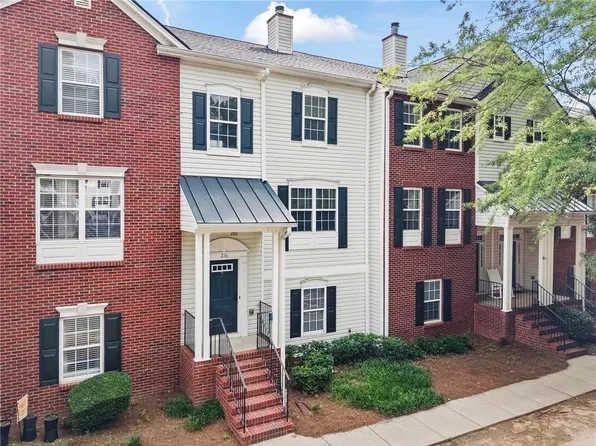 216 Village Square Dr, Woodstock, GA 30188