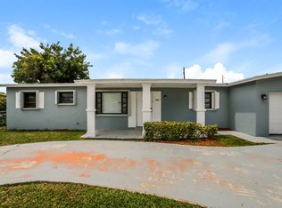 13620 Monroe St, Miami, FL 33176