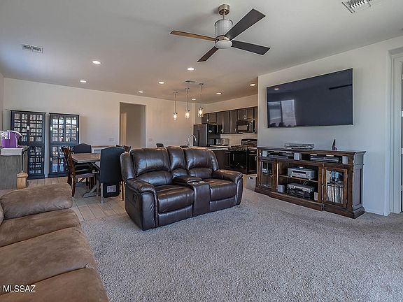 5th image of 10905 W Pleasant View Dr