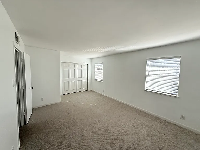 741 Camino Floretta NW — Photo 10
