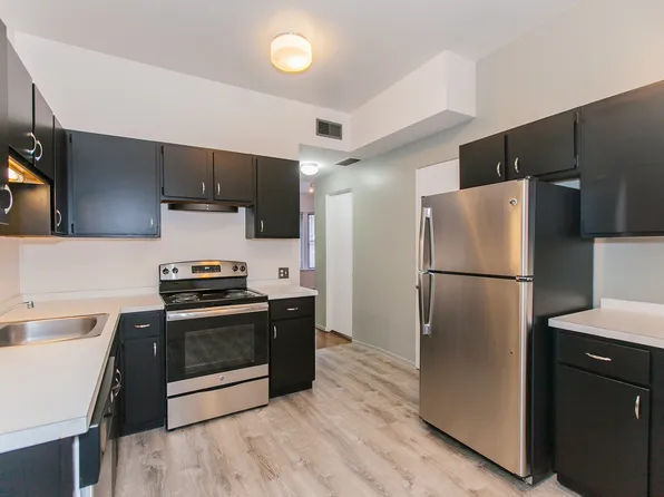 727 W Cornelia Ave #2, Chicago, IL 60657
