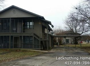 624 W Lombard Cir, Springfield, MO 65806