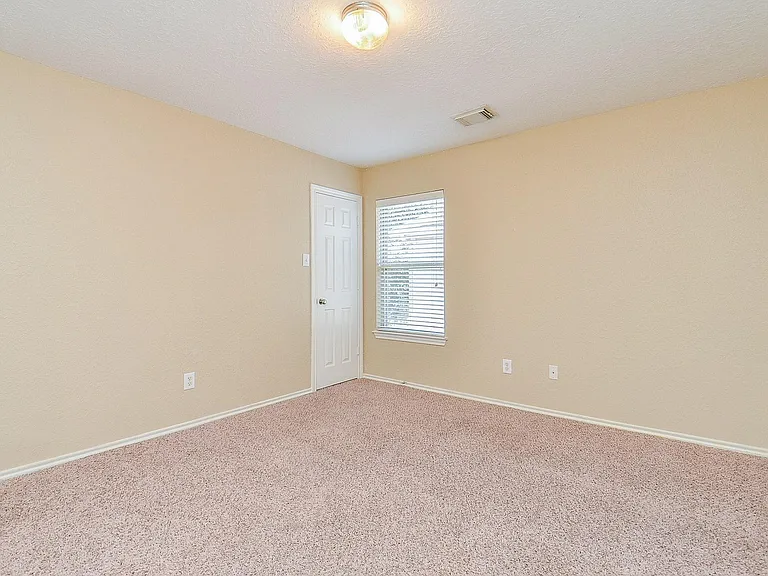 6419 Bennington Springs Dr — Photo 21
