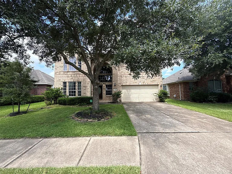 7819 Blue Stream Ct — Photo 1
