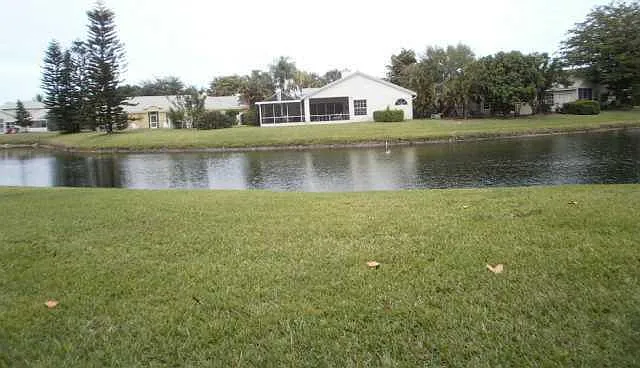 6365 Lansdowne Cir — Photo 26