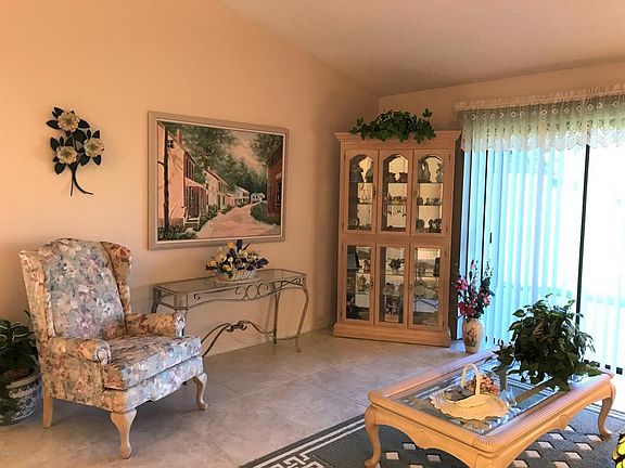 4th image of 530 Londonderry Cir SE