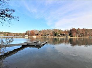 16004 Munson Hill Rd #4, Charlotte, NC 28278