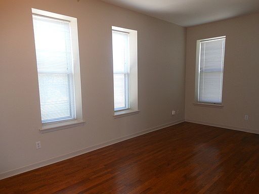 4th image of 3873 Botanical Ave APT F