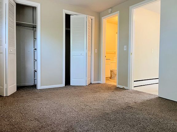 4th image of 2684 Sheridan Dr APT 2