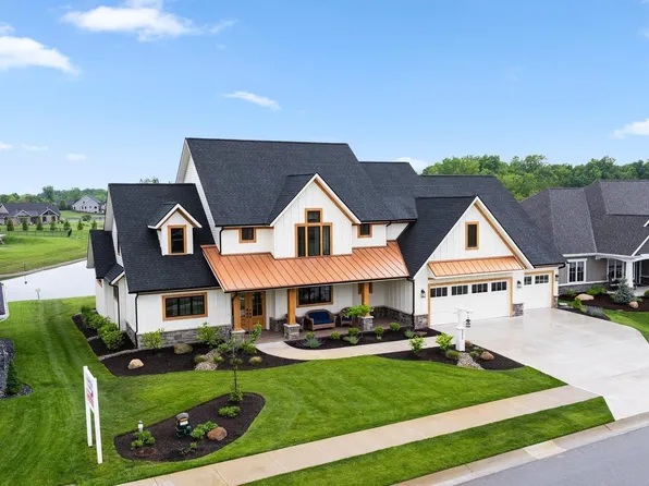 5272 Greyson Heights Dr, Auburn, IN 46706