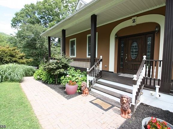 3rd image of 2 Sheba Dr
