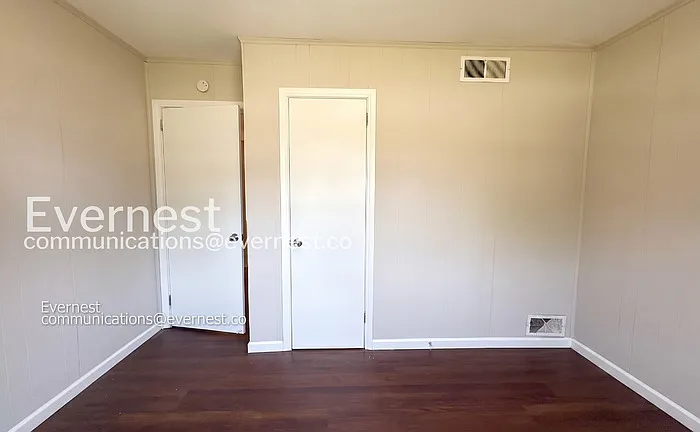 200 Woodward Dr — Photo 26