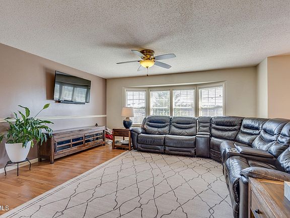 4th image of 323 Gray Station Rd