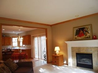 3423 Rae Cir, Woodbury, MN 55125