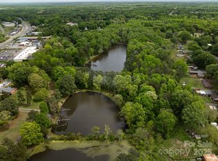 9836 Albemarle Rd, Charlotte, NC 28227