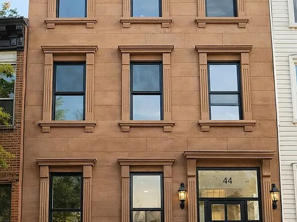 44 Van Buren St APT 4, Brooklyn, NY 11221