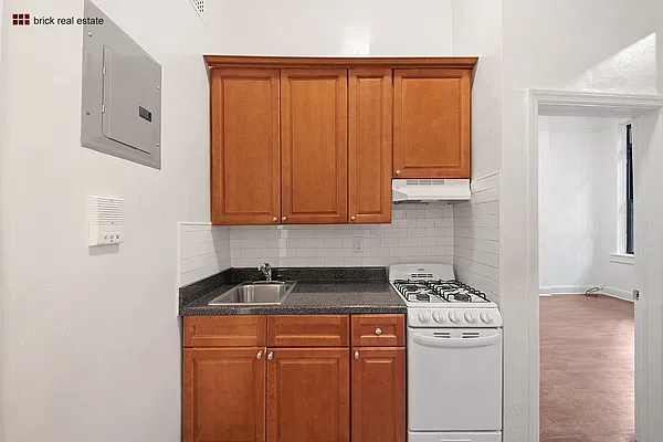 Kitchen, photo 1