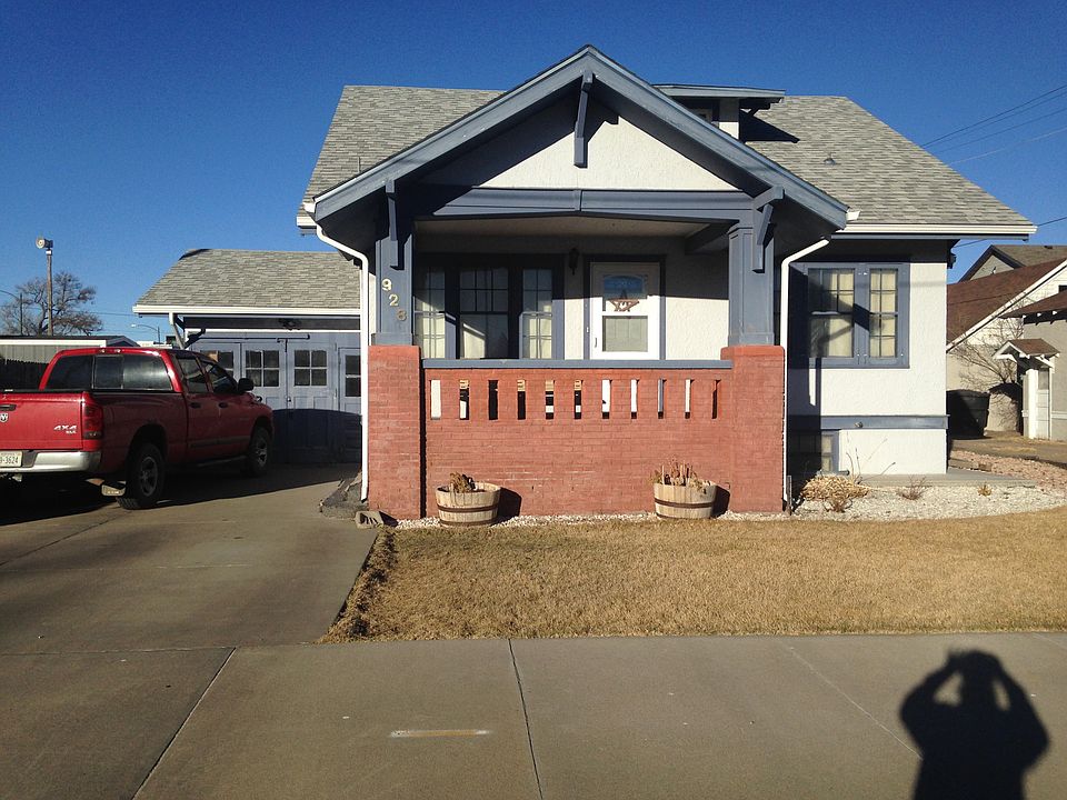 2nd image of 928 7th Ave