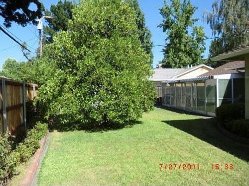 4th image of 1125 Seamas Ave