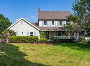 9 Birch Hill Rd, West Brookfield, MA 01585
