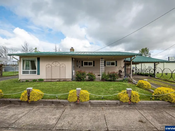 535 Orchard St, Monroe, OR 97456