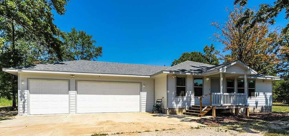 1st image of 19645 Ponderosa Dr