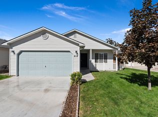 818 E Ronel Ave, Nampa, ID 83686